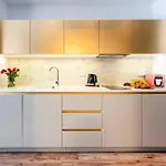 Happy House Aparthotel 4*