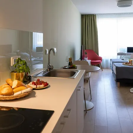 Happy House Appart hôtel 4*