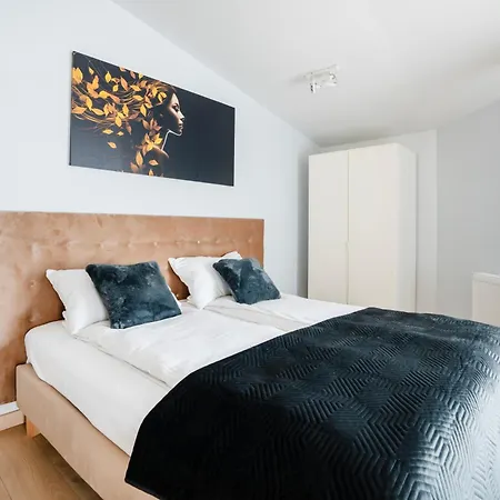 Happy House 4* Krakau