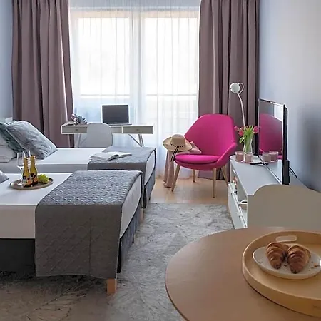 Apart-hotel Happy House