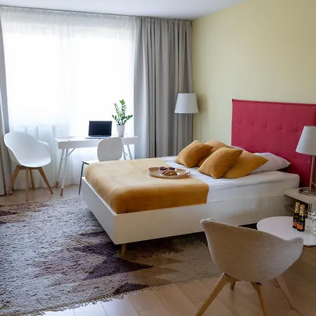 Happy House 4* Krakau